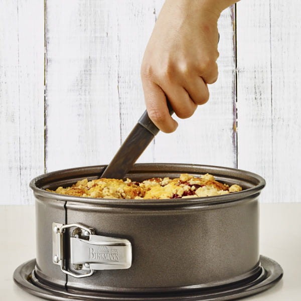 Szpatuła do oddzielania ciasta od brzegu formy