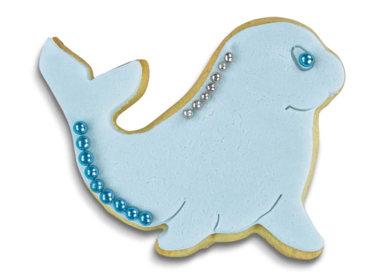 Udekorowane ciasteczko wykrojone foremką w kształcie foki
