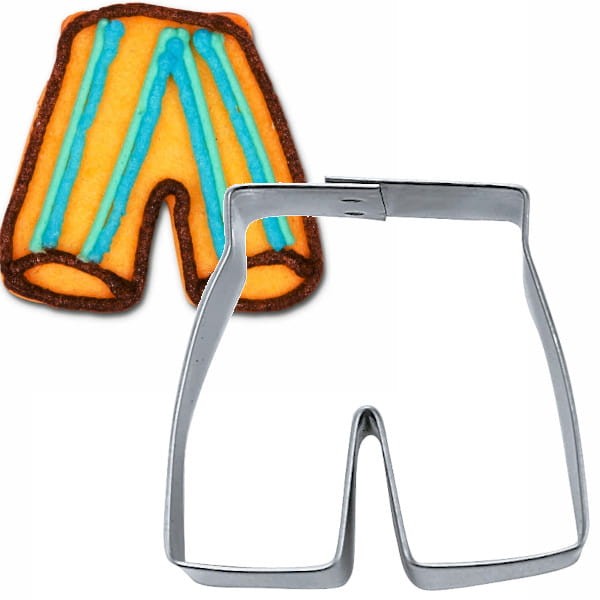 Foremka i ciasteczko w kształcie spodenek piłkarskich