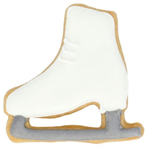 Udekorowane ciastko w kształcie łyżwy