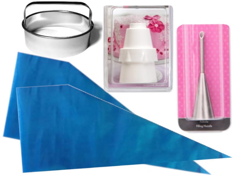 Kuchenny zestaw do nadziewania pączków i wykrawania pierogów