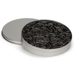 foremki do wykrawania alfabetu w metalowym pudełku