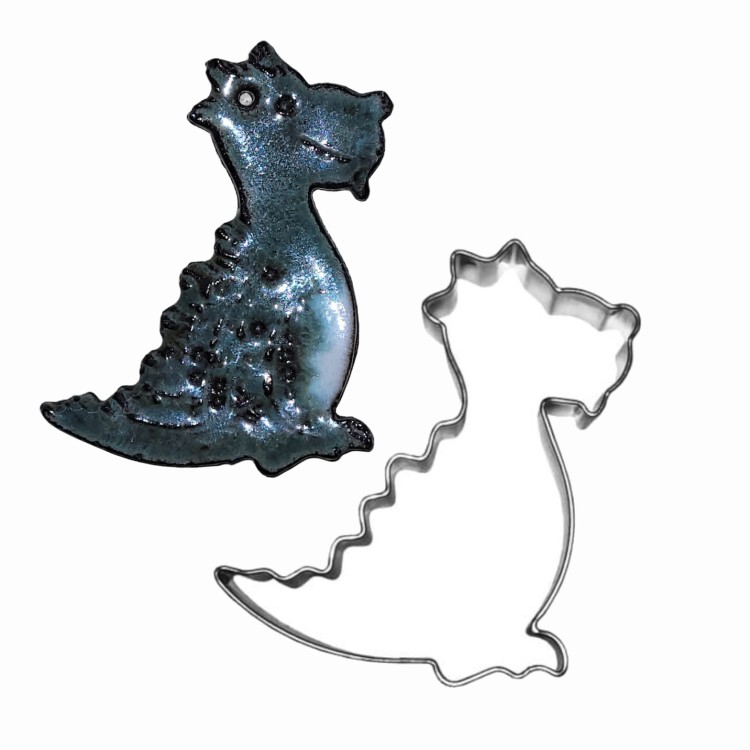 Ciasteczko i foremka w kształcie smoka