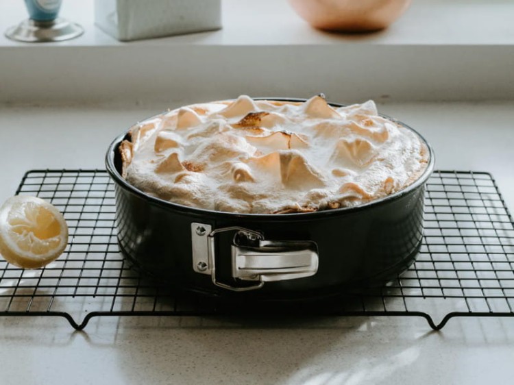 Kratka do studzenia pieczywa, ciast i ciasteczek