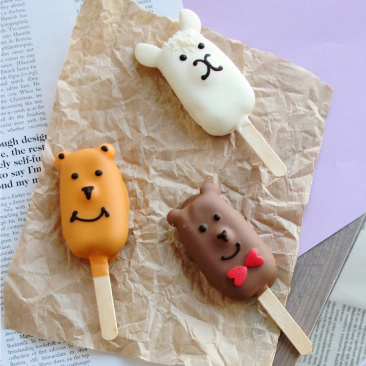 Lody na patyku misie