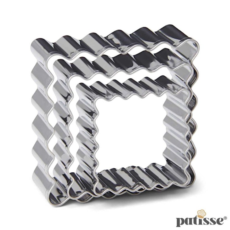 Zestaw karbowanych wykrawaczy kwadraty