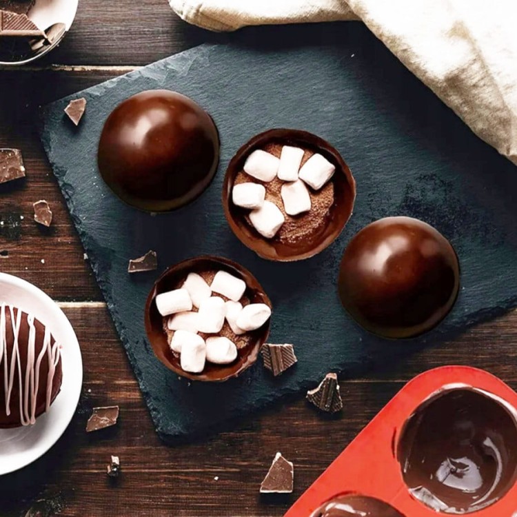 Czekoladowe bomby z nadzieniem