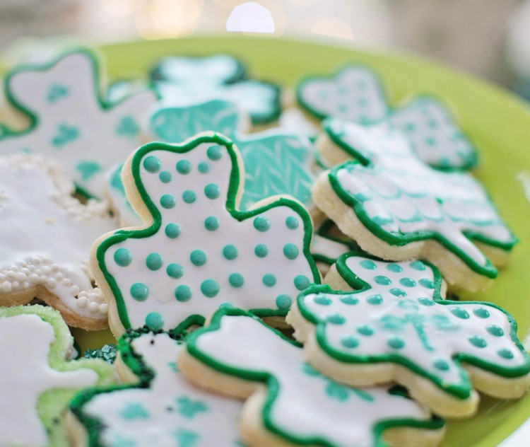 Ciasteczka z foremki koniczynka