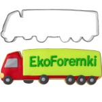 Foremka ciężarówka TIR i ciasteczko ozdobione kolorowym lukrem