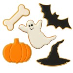 Lukrowane ciasteczka wykrojone foremkami na Halloween