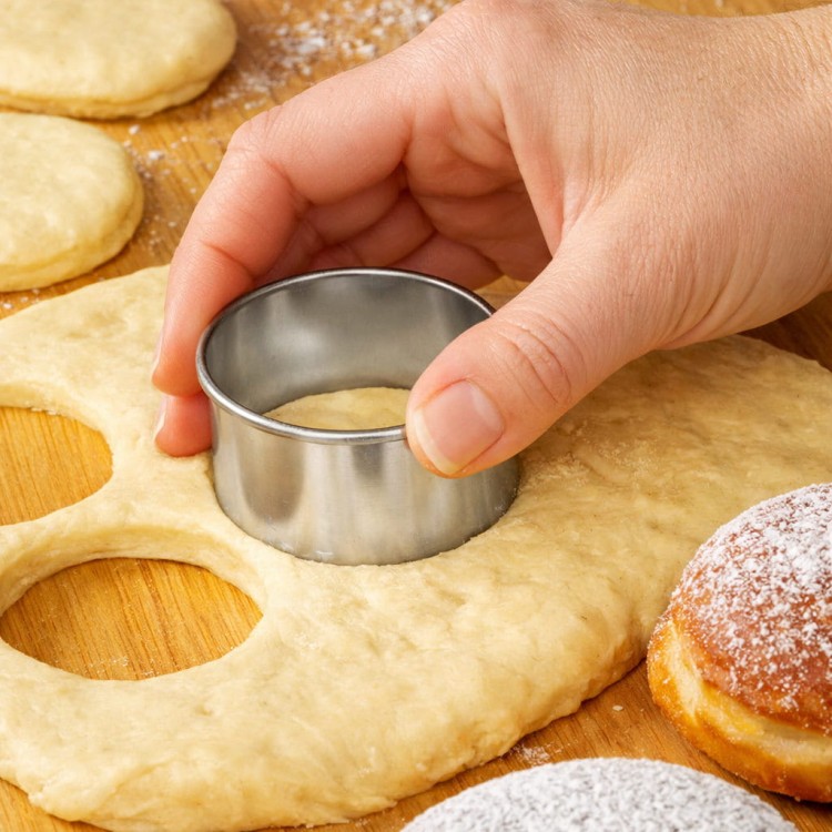 wykrawacz-do-ciasta-na-paczki-stal-nierdzewna-ekoforemki.jpg