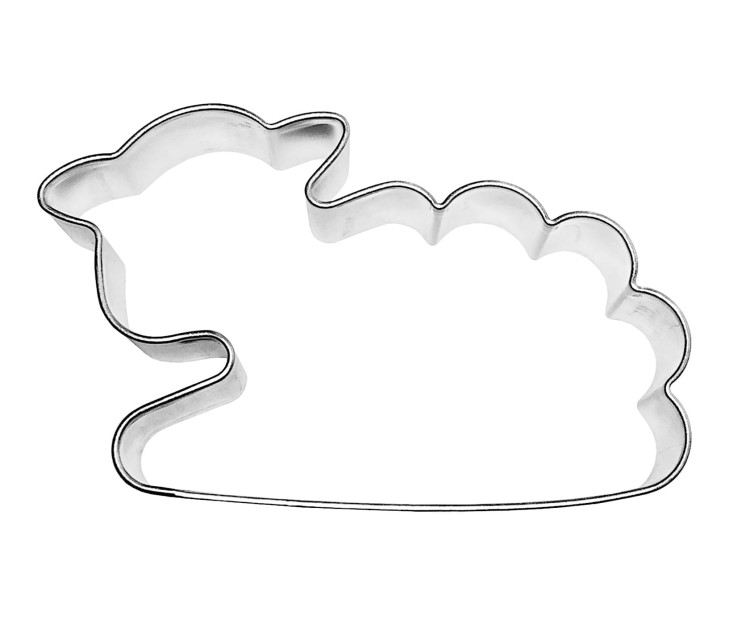 duża metalowa foremka w kształcie baranka o długości 15 cm