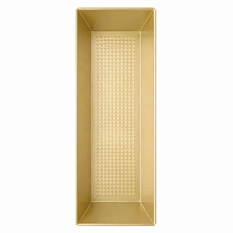 Złota metalowa keksówka o długości 35 cm z fakturowanym dnem