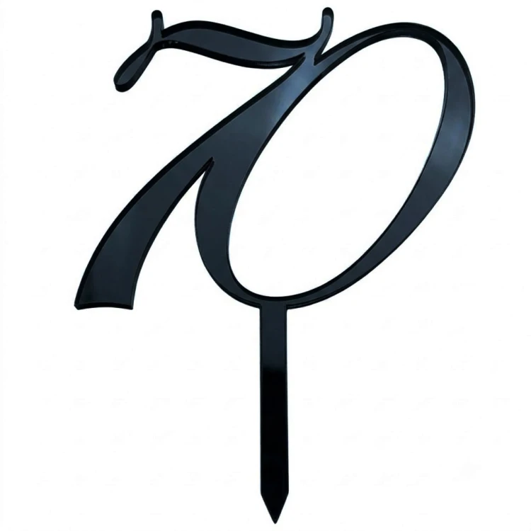 Czarny topper na tort w kształcie liczby 70 ze szpikulcem do wbijania, przeznaczony jako elegancka dekoracja na siedemdziesiąte urodziny lub rocznicę.