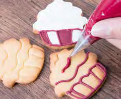 Zdjęcie dekorowanych ciasteczek z foremki muffinka